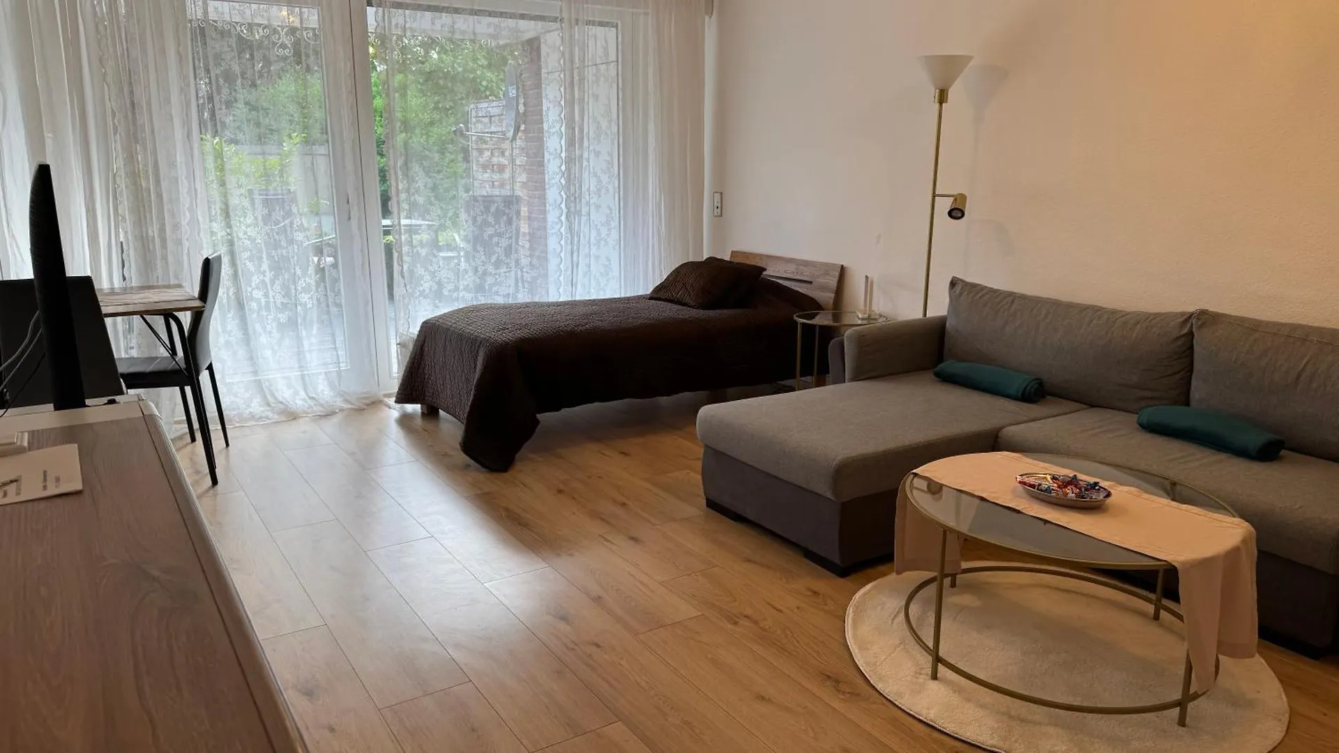 Sonne & Ruhe, Apartment Mit Terrasse Im Herzen Hannovers Germany